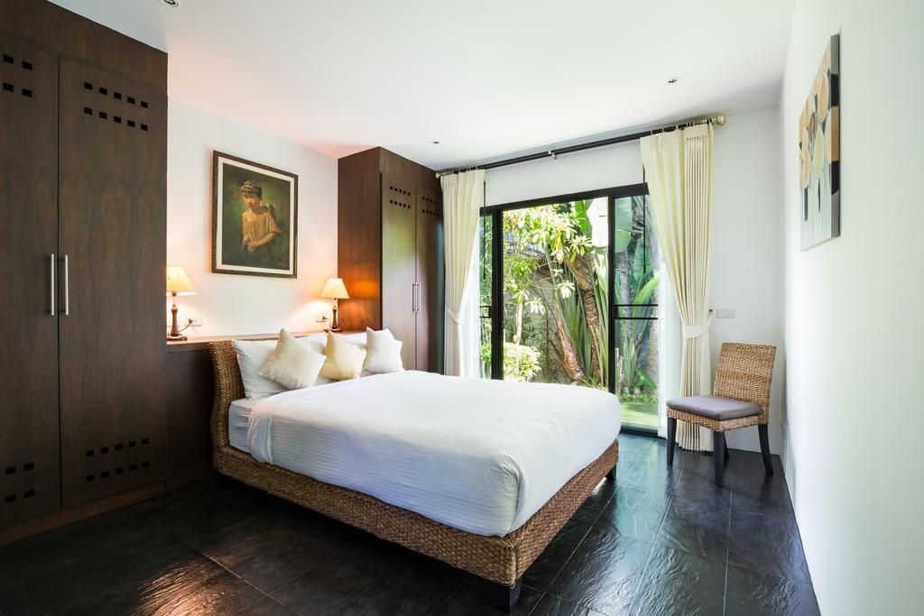 Baan Thai Surin Garden Exterior photo